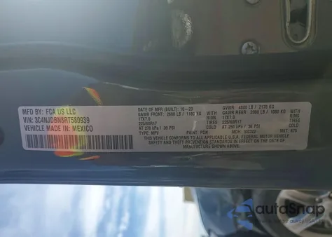 2024 Jeep Compass Latitude z USA, uszkodzony, nr VIN 3C4NJDBN8RT580939